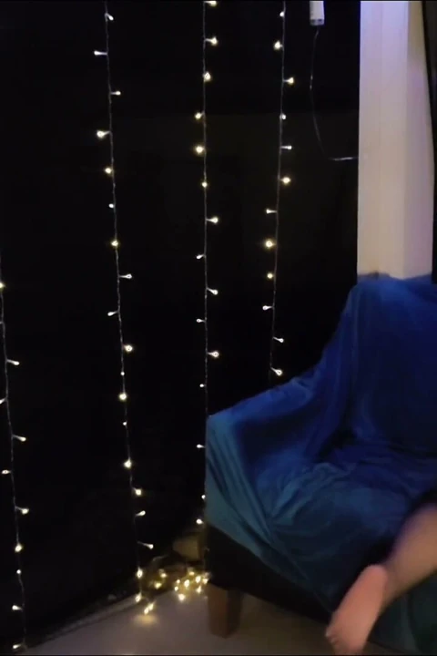 Velma senin için eğiliyor