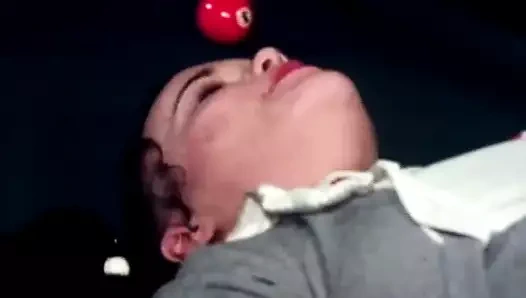 Kız kardeşlerimin oral seks yaptığını hatırlıyorum