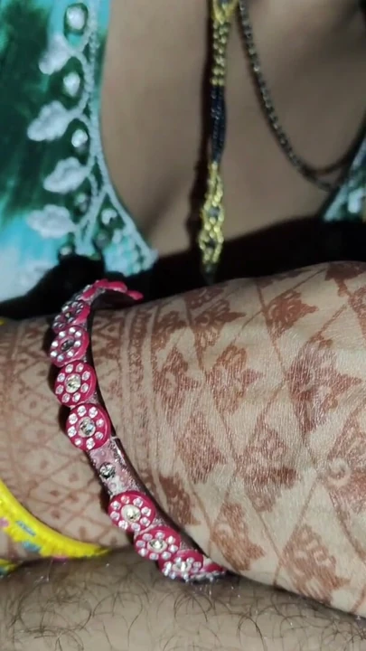 Hintli köy karısı xshika siki çok iyi emiyor hd video xxx video Hintçe ses | Bölüm 2