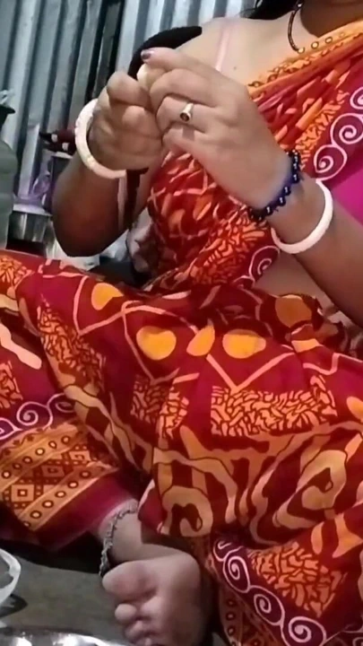 "Sali jub soaur ghore se Jamai daa k ghor gaye küvet usko ekela ghorme prezervatifsiz pe choda" dan çarpıcı an