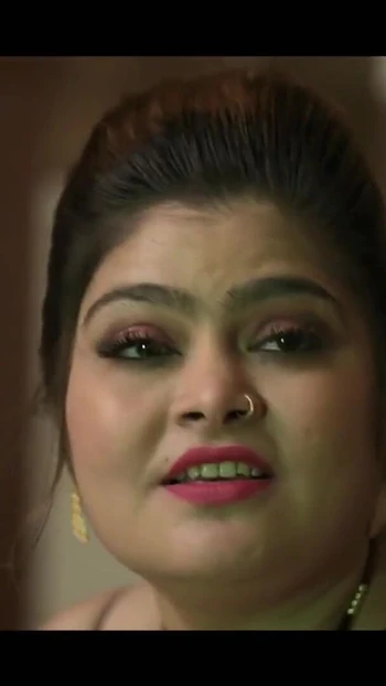 Ключевой момент из "Индийская красивая одинокая жена трахается с другими! Секс в день бракосочетания"