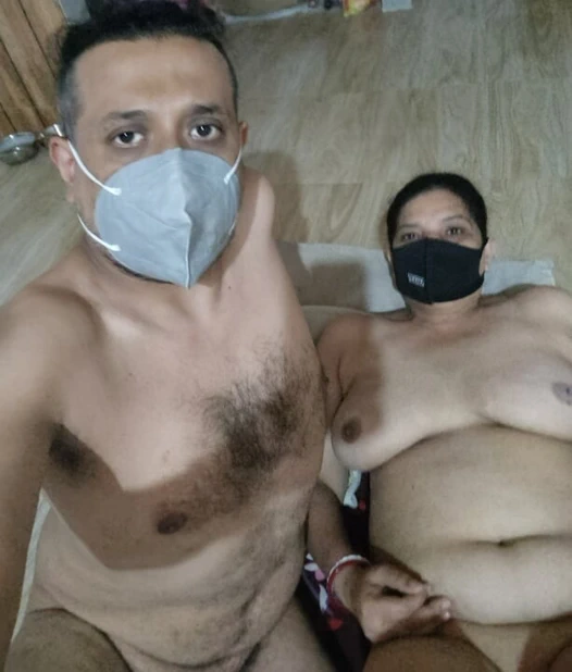 Merhaba herkese, Hintli ateşli seksi hatun tıraş oluyor ve fışkırtıyor yeni video ile geri döndü. Eğlenin izleyin!