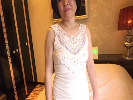 [i̇lk Çekim, Masum Olgun Kadın Borçlu Boşanma, Haruka 46 Yaşında]
