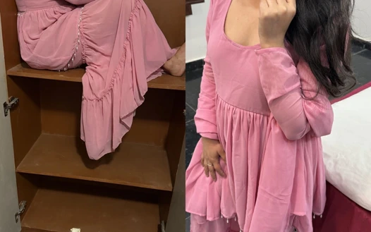 Kız arkadaşımı almirah'tan çıkardım ve onunla sert seks yaptım