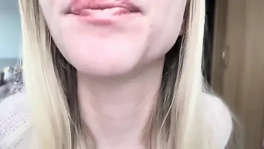 Ağız sesi konuşmuyor asmr