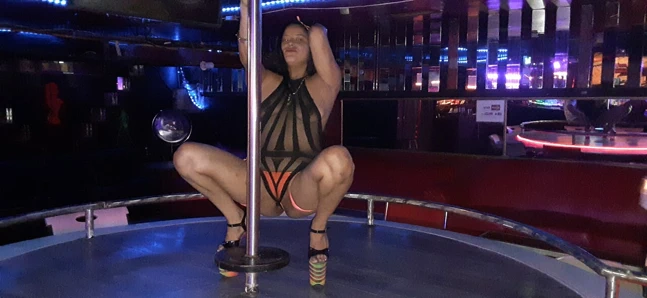 Sunum NU_MOON - seksi latin direk dansı