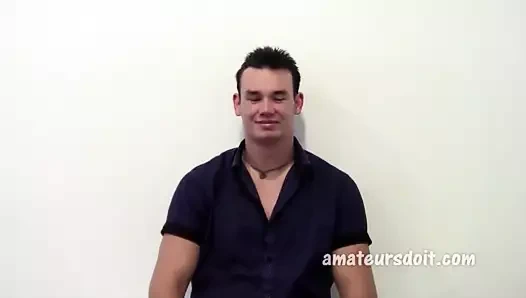 Büyük amatör biseksüel solo