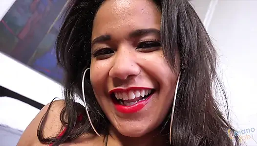 Böyle bir sürtük olduğum için üzgünüm!