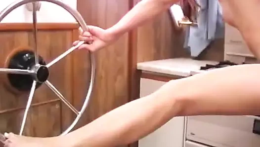 Islak amcık deliniyor #13