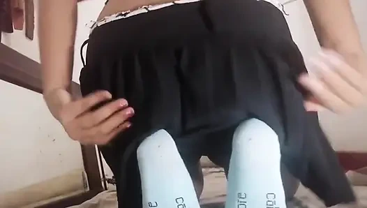 Büyük götlü üvey annenin seksi eğilmesi