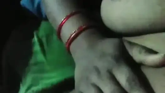 Ateşli gecem videonun ve seksimin tadını çıkarıyor