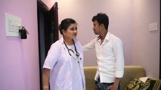 Anormal üvey oğullar ve üvey baba doktorla neredeyse üçlü seks yapıyor