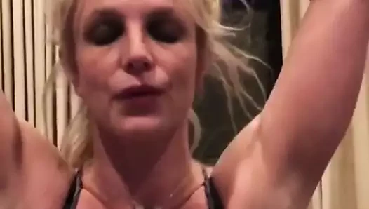 Britney mızrakları