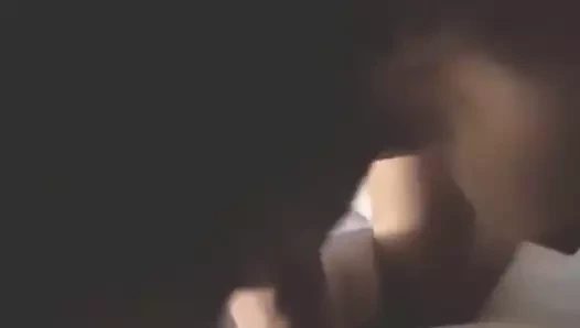 Kız kardeşin mükemmel vücudu