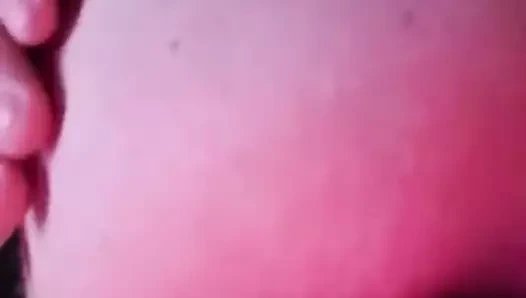 Beni kıçıyla kızdırıyor - arabada seks