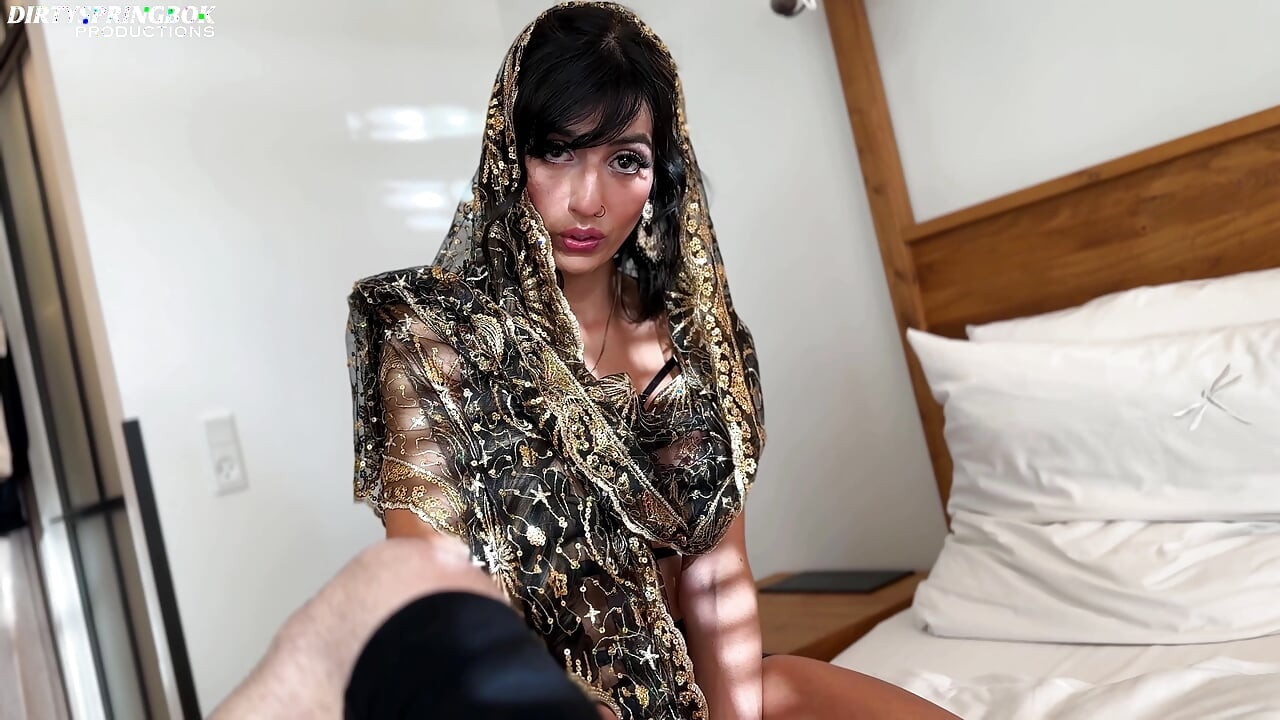 Aaliyah Yasin dirtyspringbok'ı sikmek için aile bayramı partisini atlıyor
