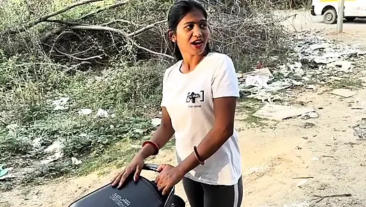 +18 SEVIMLI YÜZ DERIN SIKIŞIYOR. İlk kez kırmızı eli yakaladım ve avantaj sağladım .18+ ilk kez üvey kız kardeş Hintli hardcore seks