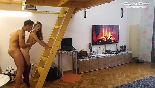 Minyon Gina Gerson'ın mugur ile evde sikişme kamera arkası