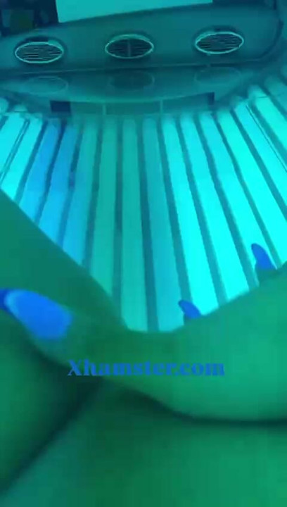Solaryumda oynuyorum.