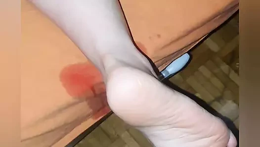 Ateşli bluzlu kız domaltmalı bakış açısı siyah dildo götünü parmaklıyor latin sarışın