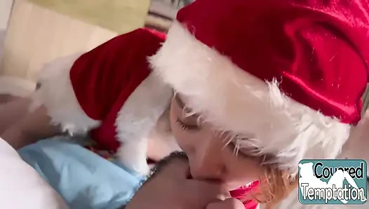 En tatlı Noel Baba kız merhaba demek için geliyor. Tatlı selamlamalar, şenlikli titreşimler, kalpler yarışıyor!