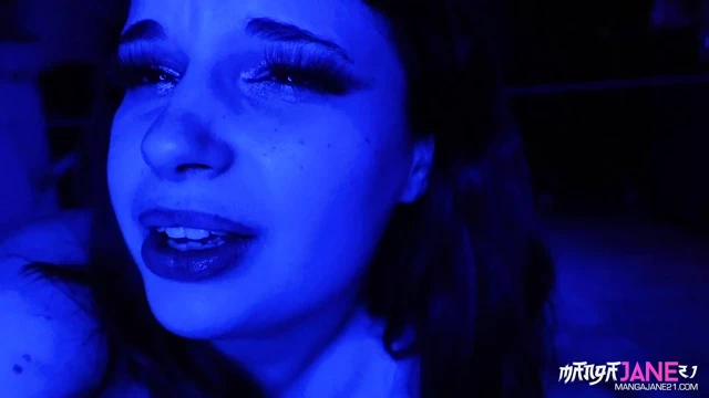 Öğleden sonra dildo eğlencesi