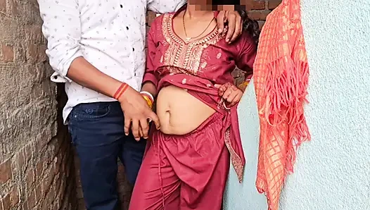 Hintli desi üniversiteli kız seks yapıyor