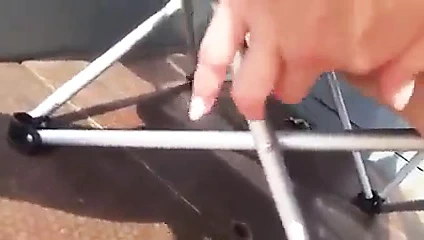 genç İngiliz kız mastürbasyon üzerinde tekne içinde kamu