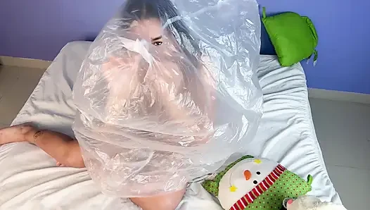 Dev çantamda eğlence
