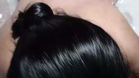 Motelin hidroelektrik aletini emiyor