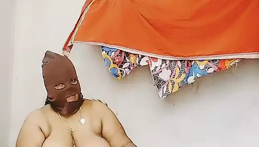 Hintli teyze seks yapıyor