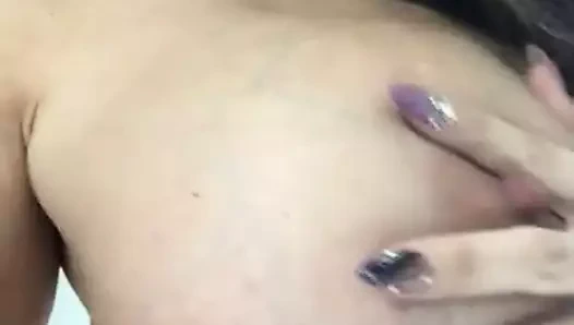 Avas mükemmel vücut