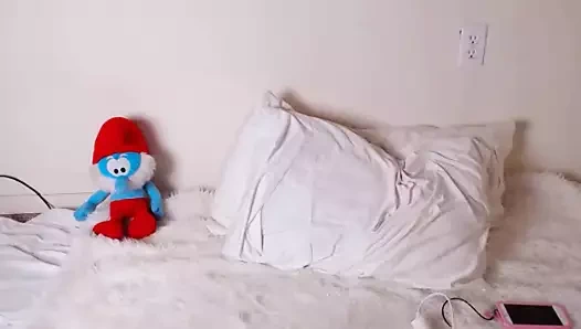 seksi hatun genç tatlı vajina ile oynuyor