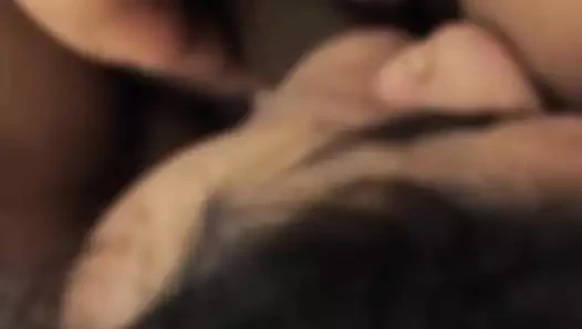 Bugün çok mutluyum, nedenini biliyorsanız, lütfen yorum yapın!