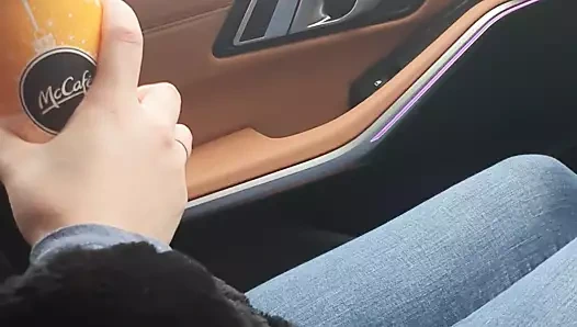 Roman çift ile arabada kar seks