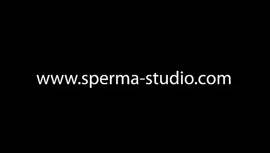 Edepsiz orta yaşlı seksi sürtük klara için boşalma - sperma-studio - 11004