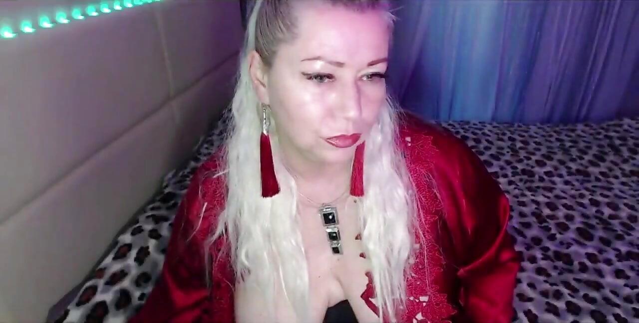 Ateşli olgun kamera kızı aimee ateşli orta yaşlı seksi kadın