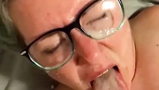 gözlük üzerinde Cum