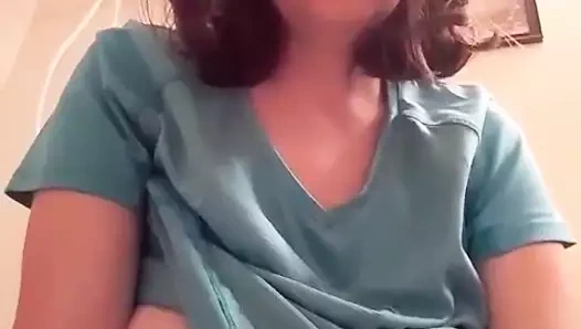 Brendi yine işiyor.