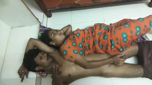 Desi hizmetçi ve ona koca yakalandı kahrolası