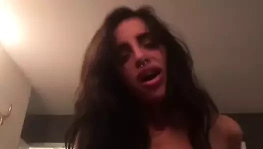 Büyük seks güzel kız büyük adamla hardcore seks yapmak