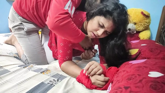 Связанная рука БДСМ и жесткий трах раком с индийской сводной сестрой