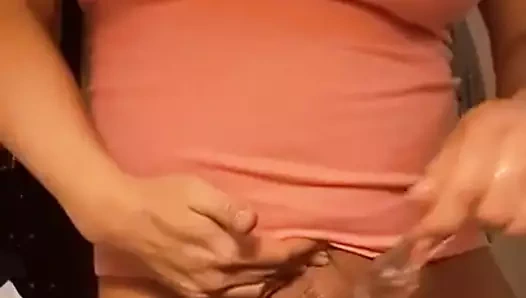 Oyuncak amatör ile dev klitoris