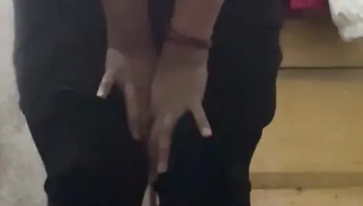 Seksi yengenin banyo videosu