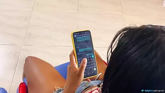 Ateşliydi ve onu eve davet ettim ve beni yarağıyla böldü