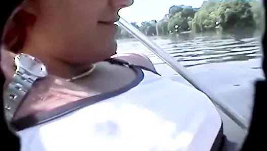 Külotsuz Bir Tekne Gezisi