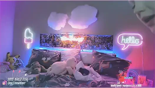 Blondelashes19 mor yapay penis ve sikme makine