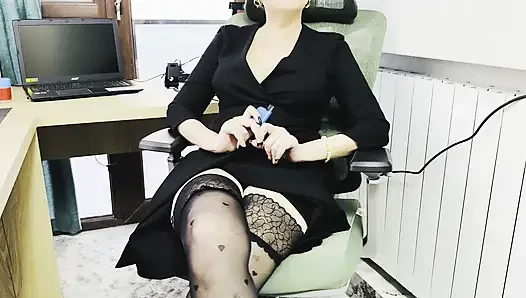 My beloved mother-in-law in black stockings told me how she seduced her neighbor and I could not resist and inserted her to the fullest!