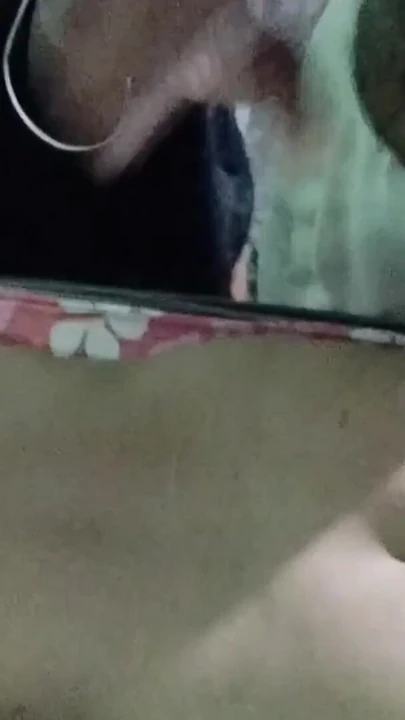 Hintli ateşli anne ki ile masaj terapisi | Klip 2