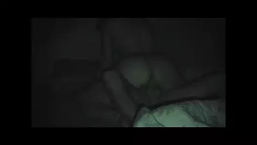 Sıcak göt milf sürmek ve milks horoz ile dp